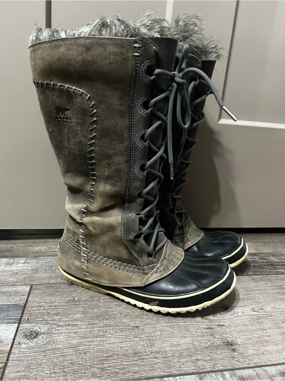 Sorel Cate The Great Tall waterproof winter snow boots faux fur lace up grey